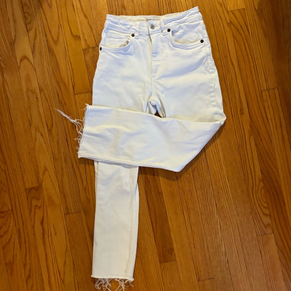 ZARA White Slim/Skinny Jeans Frayed Hem Size 4